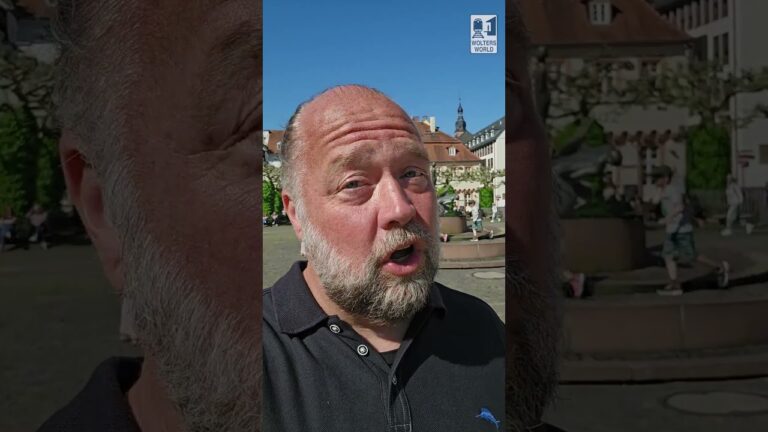 Do you have to tip in Germany? Sort of… #germany